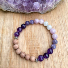 Amethyst Ombre Rosewood Aromatherapy Essential Oil Diffuser Bracelet (8mm beads)