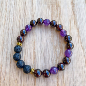 Garnet and Amethyst Aromatherapy Essential Oil Diffuser Bracelet (8mm beads)